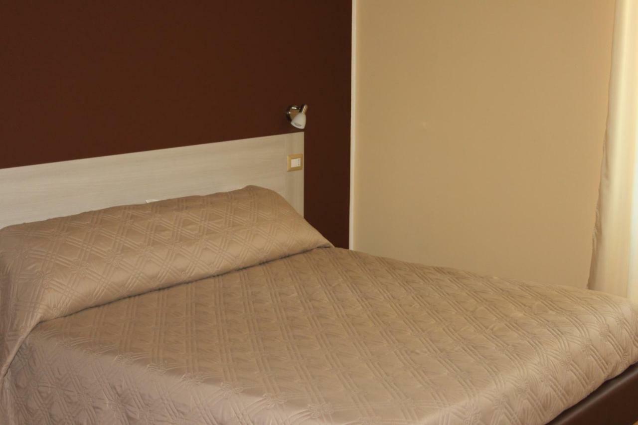 Dei Mille Bed & Breakfast Sassari Dış mekan fotoğraf